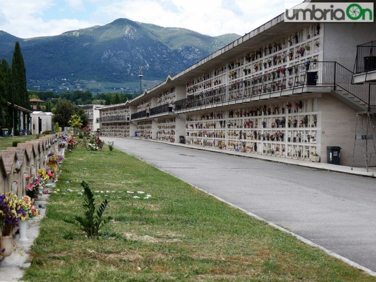 Terni Appalto Cimiteri Contesa A Tre Umbriaon