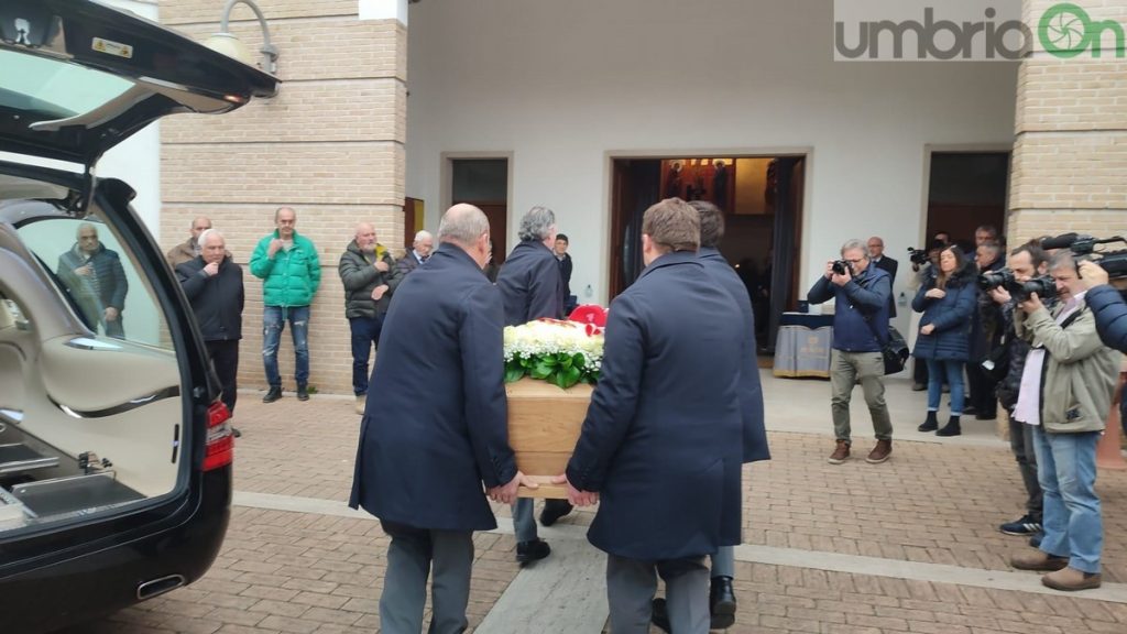 Perugia Dice Addio A Ilario Castagner Le Immagini Del Funerale UmbriaON