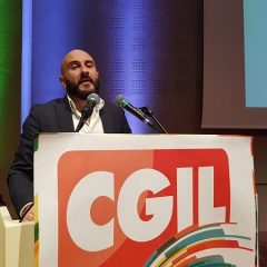 Cgil: «In Italia c’è il reato di solidarietà»