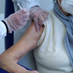 Terni: multa di 100 euro a malata oncologica con esenzione dal vaccino